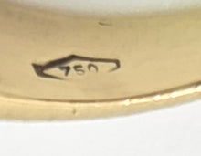 Load image into Gallery viewer, 1195: Vintage Rare: 18ct Gold Green Diopside Sapphires Stacker Ring