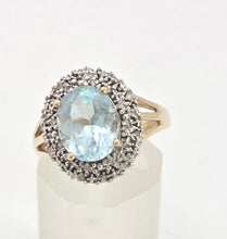 Load image into Gallery viewer, 1764: Vintage: 9ct Gold Swiss Blue Topaz 16 Diamonds Diana Style Cluster Ring