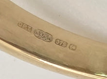 Load image into Gallery viewer, 1764: Vintage: 9ct Gold Swiss Blue Topaz 16 Diamonds Diana Style Cluster Ring