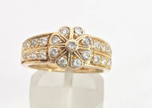 Load image into Gallery viewer, 1872: Vintage: 18ct Gold 25 Diamonds Cluster Ring - sparkling symmetry