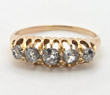 Cargar imagen en el visor de la galería, Antique Edwardian: 18ct Gold 5 Natural Diamonds Boat Ring- Over 100 years old
