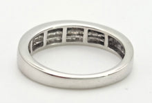 Cargar imagen en el visor de la galería, 2031: Vintage: 18ct White Gold 48 Natural Diamonds Stacker/Half-Eternity Ring
