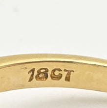 Load image into Gallery viewer, 2291 Vintage:18ct Gold Australian Blue Sapphire 6 Diamonds Cluster Ring