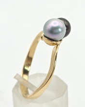 Cargar imagen en el visor de la galería, 2335 Vintage: 18ct Gold Tahitian Pearls Crossover Ring