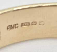 Load image into Gallery viewer, 2283: Vintage: 9ct Gold Precious Gemstones Greek Key Pattern Dress Ring - Simply Fabulous