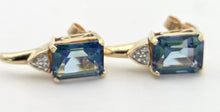 Cargar imagen en el visor de la galería, 2062 Vintage: 9ct Gold Mystic Topaz Natural Diamonds Stud Earrings