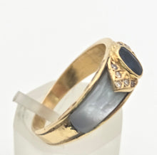 Load image into Gallery viewer, 1669 Vintage: 18ct Gold Blue Sapphire. Mother of Pearl Natural Diamonds Ring