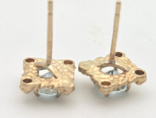 Load image into Gallery viewer, 1118 Vintage: Petite 9ct Gold Swiss Blue Topaz Necklace, Pendant, Earrings Set