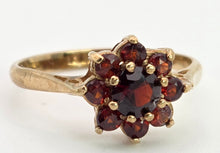 Load image into Gallery viewer, 0118 Vintage: 9ct Gold 9 Garnets Daisy Flower Head Ring- From 1975