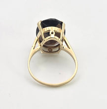 Load image into Gallery viewer, 2412 Vintage: 9ct Gold Oval faceted Cut Smokey Quartz Solitaire Ring