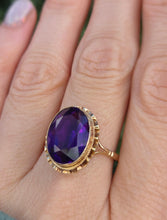 Load image into Gallery viewer, 6267 Vintage: 9ct Gold Rich Purple Amethyst Solitaire-From 1974