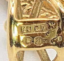 Load image into Gallery viewer, 2528 Vintage: 18ct Gold Onyx Diamond Inlaid Butterfly Pendant- From 1978