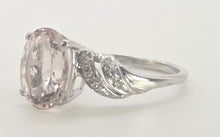 Load image into Gallery viewer, 0341- Vintage: 9ct White Gold Pink Morganite 14 Natural Sparkling Diamonds Ring