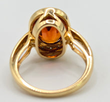 Load image into Gallery viewer, 0635 Vintage: 18ct Gold Orange Spessartite Garnet Diamonds Cluster Ring- A rare find