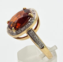 Load image into Gallery viewer, 0635 Vintage: 18ct Gold Orange Spessartite Garnet Diamonds Cluster Ring- A rare find