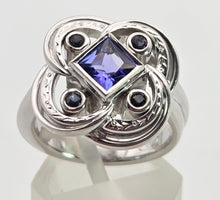 Load image into Gallery viewer, 2556: Vintage: Fabulous 18ct White Gold Violet Blue Tanznaites Geometric Cocktail Ring