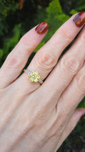 Load image into Gallery viewer, 6193 Vintage: 9ct Gold Heliodor  & Glacier Topaz Flower Head Ring