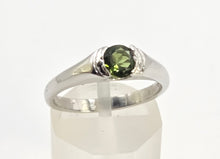 Load image into Gallery viewer, 2200: Vintage: Platinum Green Garnet Tsavorite Solitaire Ring