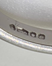 Load image into Gallery viewer, 2200: Vintage: Platinum Green Garnet Tsavorite Solitaire Ring