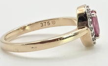 Load image into Gallery viewer, 2587: Vintage: 9ct Gold Padparadscha & White Sapphires Dress Ring