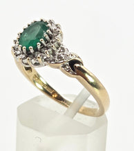Load image into Gallery viewer, 0617: Vintage: 9ct Gold Art Deco Style Emerald 18 Diamonds Cluster Ring
