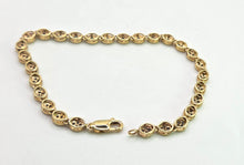 Load image into Gallery viewer, 0623: Vintage 9ct Gold Blue & Green Topaz Link Bracelet