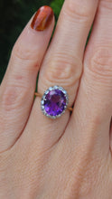 Load image into Gallery viewer, 6284 Vintage: 18ct Gold Vibrant Lilac Amethyst 16 Diamonds Dress Ring