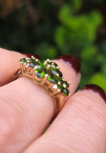 Load image into Gallery viewer, 2534: Vintage; 9ct Gold 15 Green Diopsides Diamonds Cluster Ring