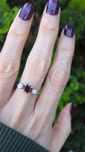 Load image into Gallery viewer, 6360 Vintage: 18ct Gold Almandine Garnet Diamonds 3-Stone Straight Ring