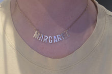 Load image into Gallery viewer, 2597- Vintage & Retro 9ct Gold "Margaret" Choker Necklace- Pristine hallmarked in 1979