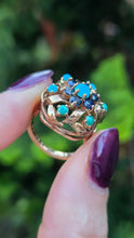 Load image into Gallery viewer, 6362 Vintage: 9ct Gold Turquoises Sapphires Cluster Ring- from 1964