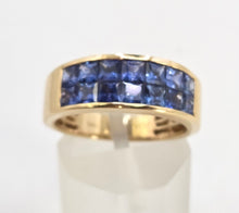 Load image into Gallery viewer, 2625: Vintage; 18ct Gold Ceylon Blue Sapphire Tiered Ring- Fabulous