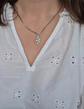 Load image into Gallery viewer, 2695: Vintage: 18ct White Gold Designer Link Diamonds Pearls Necklace -Pristine