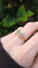 Load image into Gallery viewer, 0401: Vintage: 14ct Gold Emerald Crossover Cocktail Ring - lovely symmetry