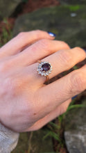 Cargar imagen en el visor de la galería, 2566: Vintage 9ct Gold Red Garnet Diamonds Flower Head Ring
