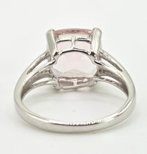 Load image into Gallery viewer, 2710: 9ct White Gold Pink Morganite Ring