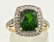Load image into Gallery viewer, 2698: Vintage 9ct Gold Chrome Diopside White Zircons Ring