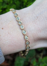 Load image into Gallery viewer, 0623: Vintage 9ct Gold Blue & Green Topaz Link Bracelet