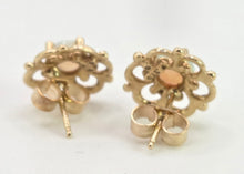 Cargar imagen en el visor de la galería, 2518- Vintage: 9ct Gold White Opal Openwork Stud Earrings- L:ovely colours