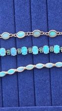 Cargar imagen en el visor de la galería, 2826: Vintage- 9ct Gold 12 Cabochon -Cut White Opals Link Bracelet (19cm)