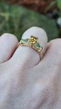 Load image into Gallery viewer, 2793: Vintage Rare: 9ct Gold Yellow Citrine Emeralds Dress Ring