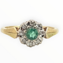 Load image into Gallery viewer, 2714: Vintage 18ct Gold Art Deco Style Emerald Diamonds Daisy Ring