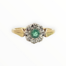 Load image into Gallery viewer, 2714: Vintage 18ct Gold Art Deco Style Emerald Diamonds Daisy Ring
