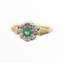 Load image into Gallery viewer, 2714: Vintage 18ct Gold Art Deco Style Emerald Diamonds Daisy Ring