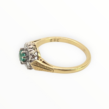 Load image into Gallery viewer, 2714: Vintage 18ct Gold Art Deco Style Emerald Diamonds Daisy Ring