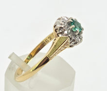 Load image into Gallery viewer, 2714: Vintage 18ct Gold Art Deco Style Emerald Diamonds Daisy Ring