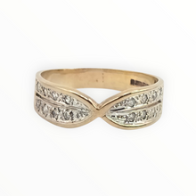 Load image into Gallery viewer, 2718: Vintage 9ct Gold 16 Natural Sparkling Diamonds Dress Ring