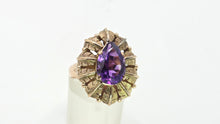 Load image into Gallery viewer, 2753: Vintage 14ct Gold Cabochon Amethyst Leaf Design Statement Ring