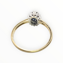 Load image into Gallery viewer, 2762: Vintage 18ct Gold Blue Sapphire 16 Natural Diamonds Daisy Cluster Ring