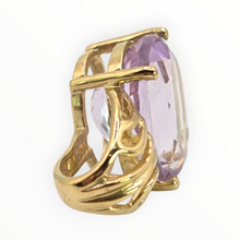 Load image into Gallery viewer, Vintage 9ct Gold Lilac Amethyst Pendant